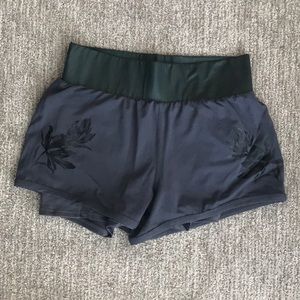 Brand NEW without tags Fabletics shorts